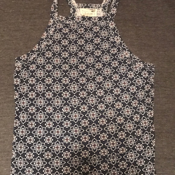 Crop Top - Picture 1 of 1